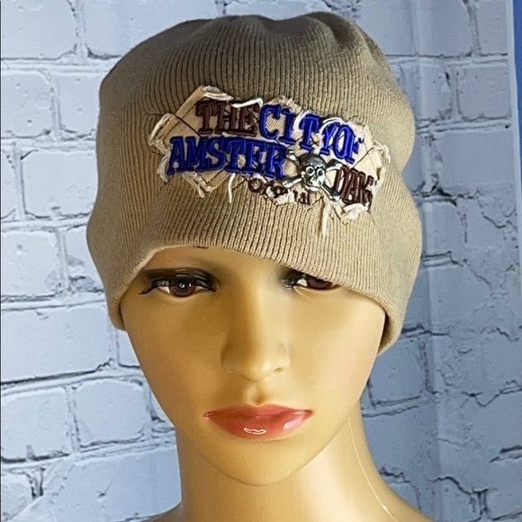 Robin Ruth knit Amsterdam pirate hat - Picture 7 of 7